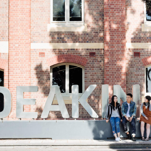 Trường đại học Deakin Úc_1