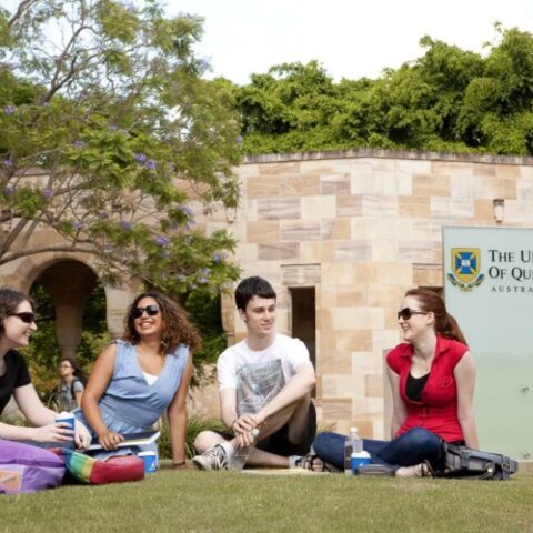 dai hoc Queensland 1