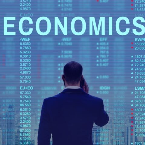 du hoc nganh kinh te 2