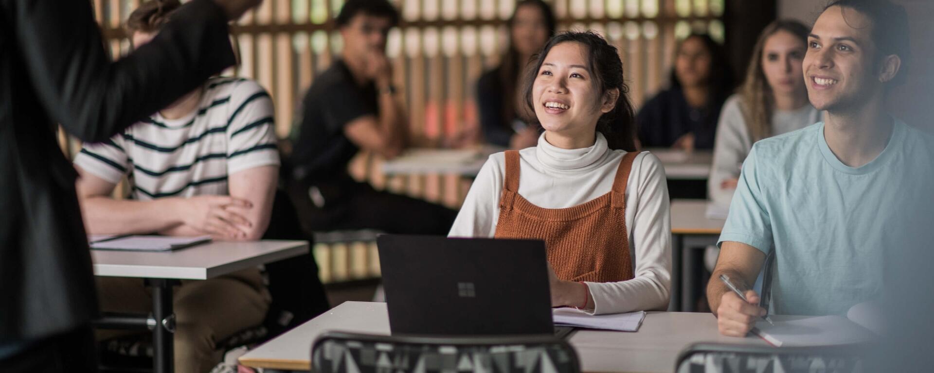 hoc cao dang co di du hoc duoc khong 2