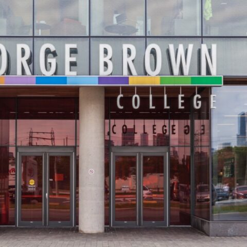 truong cao dang George Brown1