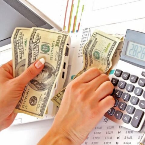 u học Mỹ tốn bao nhiêu tiền 1 2